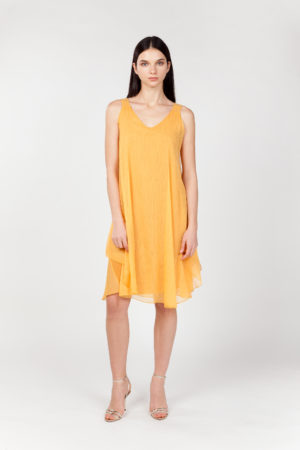 VESTIDO DE CORTO TUL